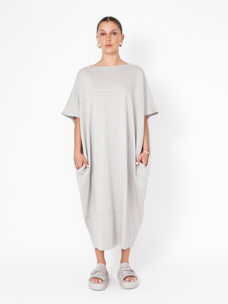 Sort Aarhus 'Oak' Dress – Jon Ian UK